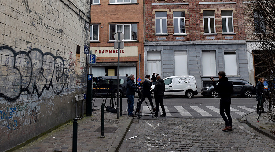 Female Reporter Attacked Live On Air in Brussels' suburb Used as Base by ISIS (VIDEO)