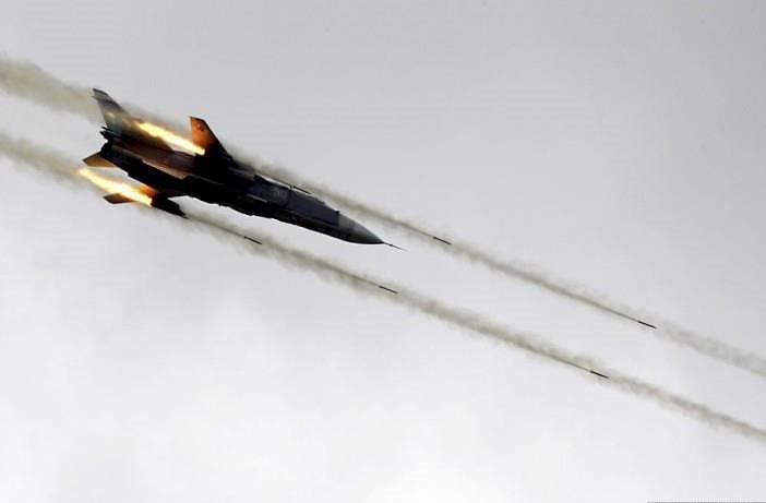 Syrian Air Force unleashes hell on jihadists in Deir Ezzor and Hama