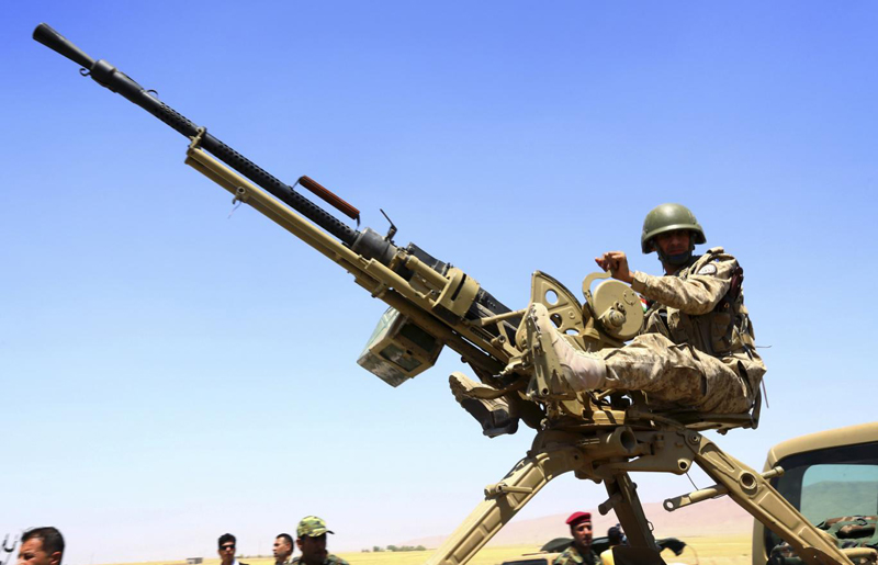 ISIS & Iraqi Forces Use 'Techincals' with Anti-Aircraft Guns Against Each Other