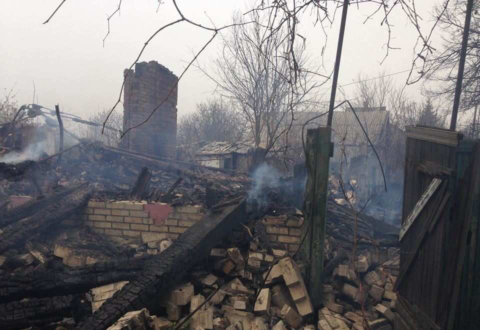 Clashes Erupt in Eastern Ukraine (Photo & Video)