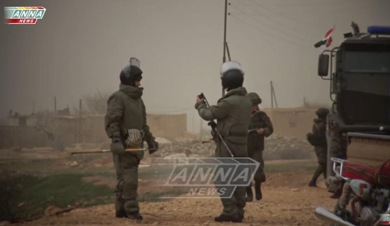 Russian Sappers Demining Roads Between Areas Controlled By Syrian Army and SDF (VIdeo)