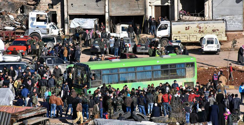 Over 5,000 Inhabitants Evacuated from Idlib to Aleppo