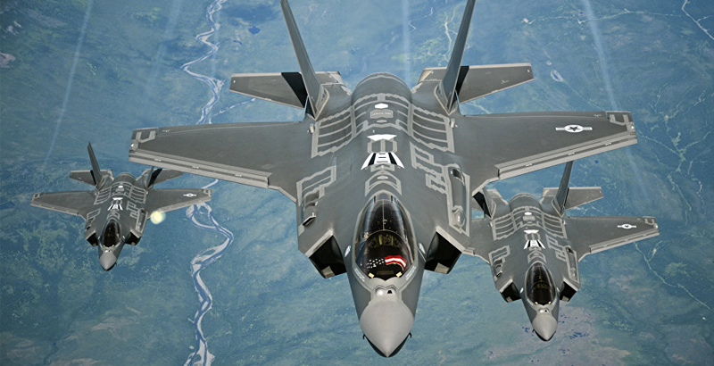 US Temporarily Deploys F-35 Fighter Jets in Europe