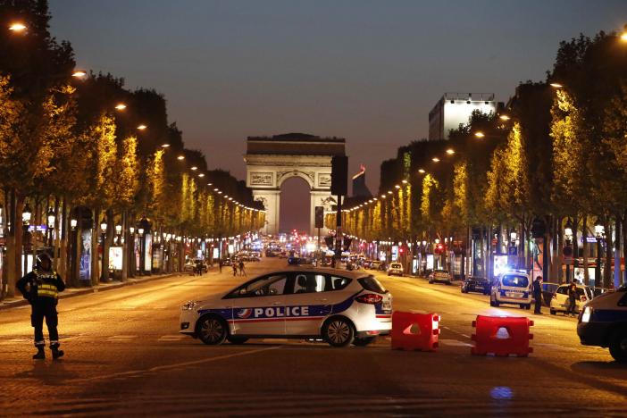 Policeman Killed In Shooting In Paris
