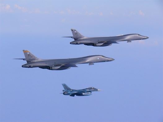 In Show Of "Lethal, Overwhelming Force" US Flies Two B-1B Bombers Over Korean Peninsula