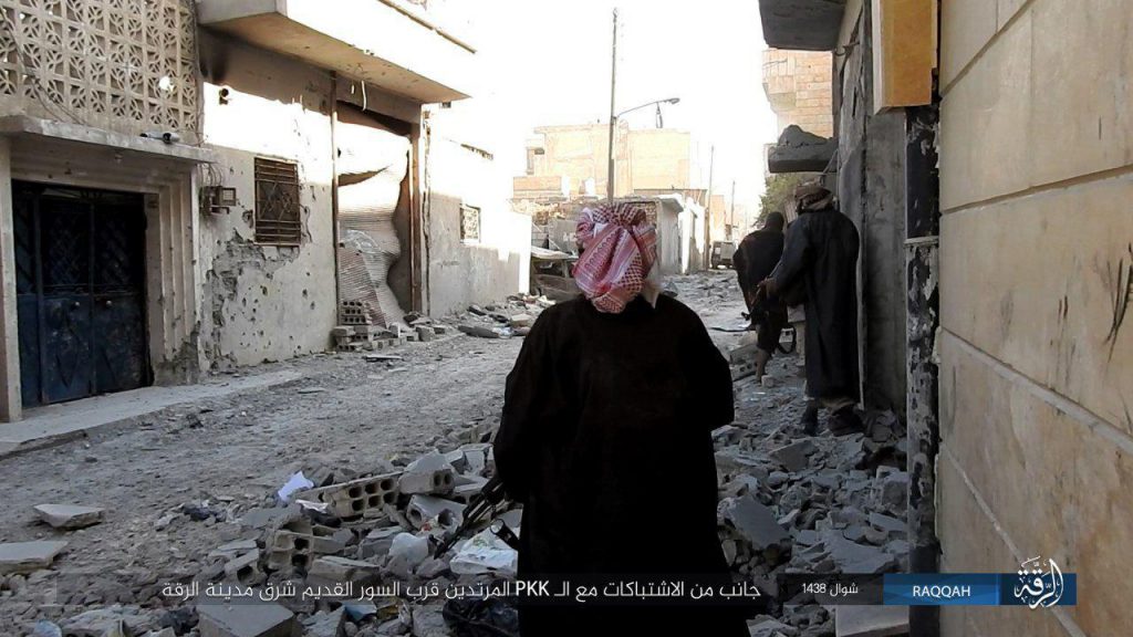 ISIS Recaptures Hisham Ibn Abd al-Malik District In Raqqa (Photos, Video)