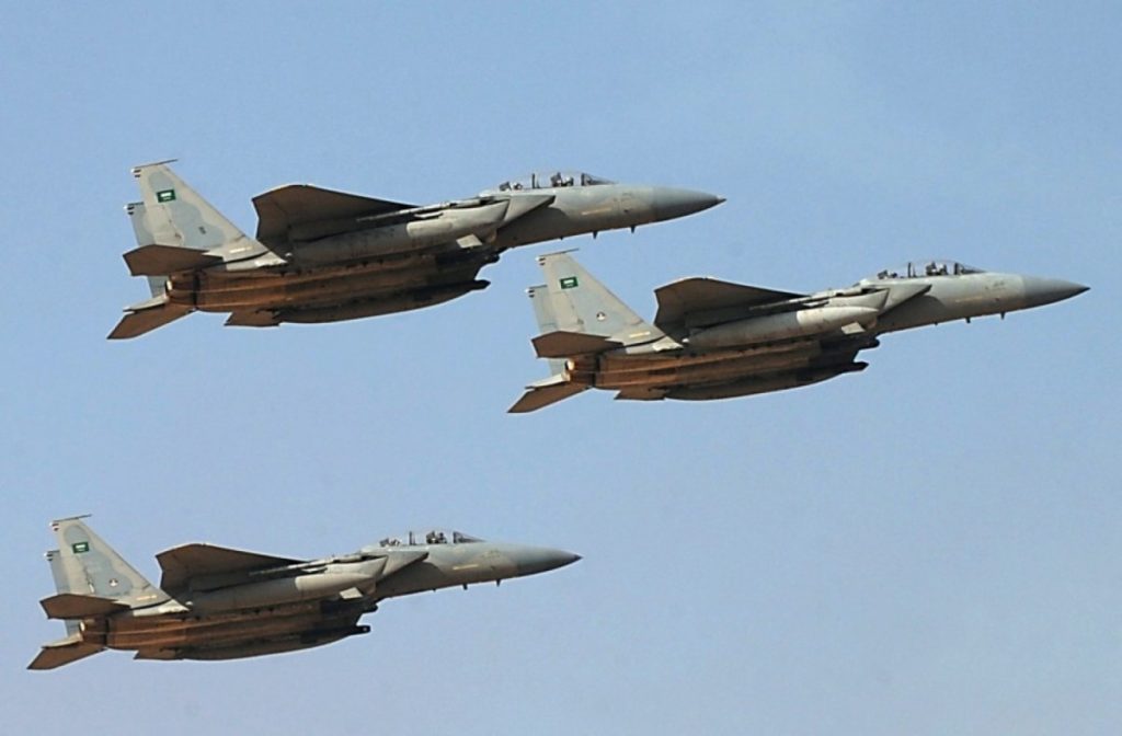 Saudi-led Coalition Warplanes Bomb Houthi Positions In al-Hudaydah. More Than 100 Houthi Fighters Killed