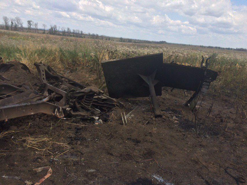 In Photos: Humvee Of Ukrainian Armed Forces Destroyed At Contact Line With DPR Forces