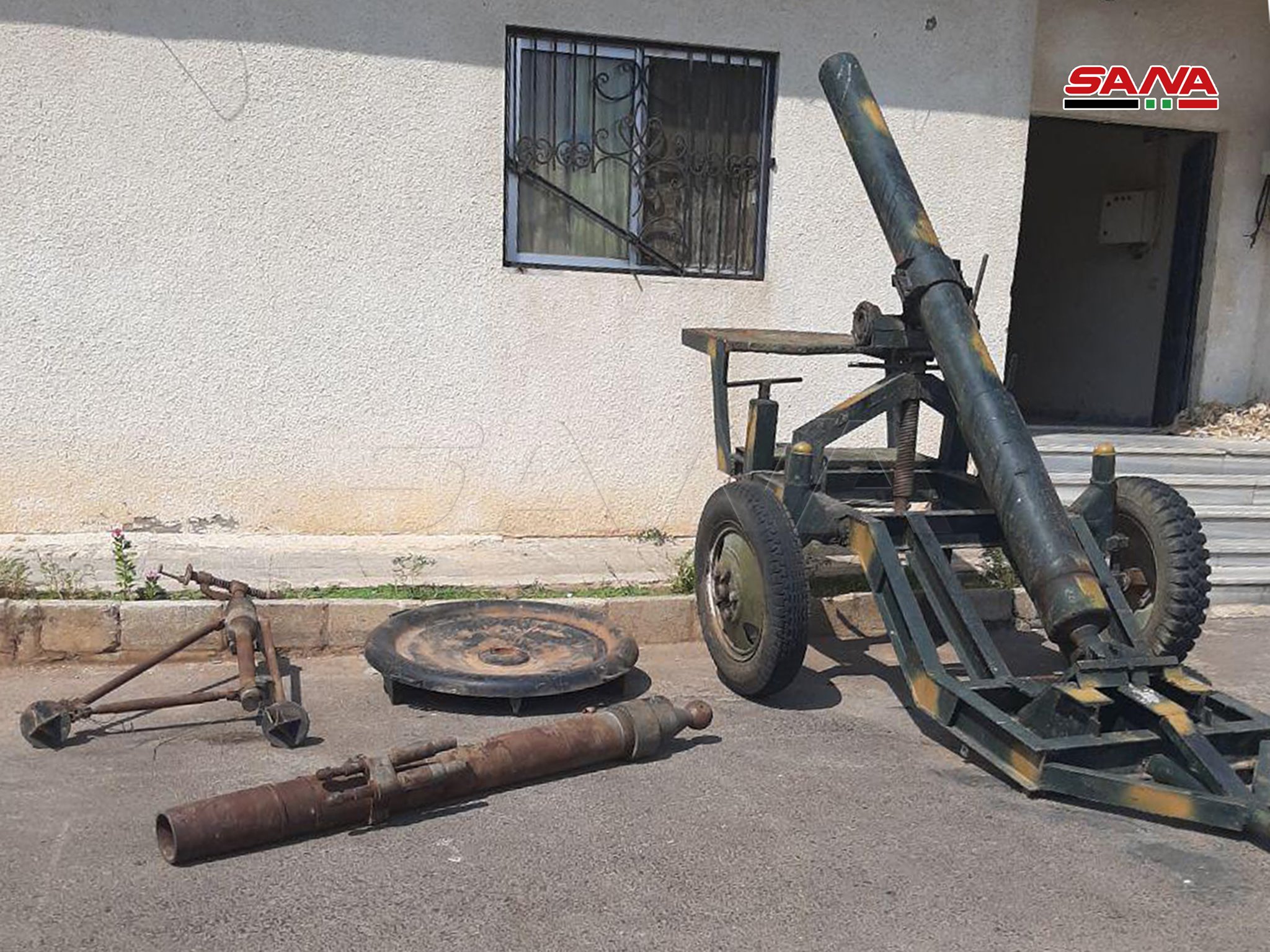 Syrian Army Uncovers Cannons, Ammunition In Newly-Liberated Town In Northern Hama (Video, Photos)