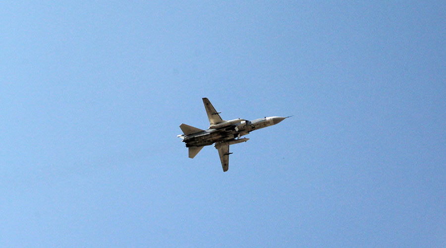 Russian Warplanes Bomb ISIS Cells In Western Deir Ezzor As Syrian Troops Clear The Region