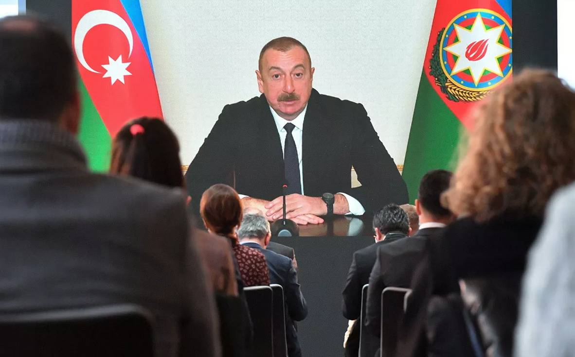 Azerbaijan President Aliyev Mocks Pashinyan, Says Armenia Didn't Use Iskander Missile