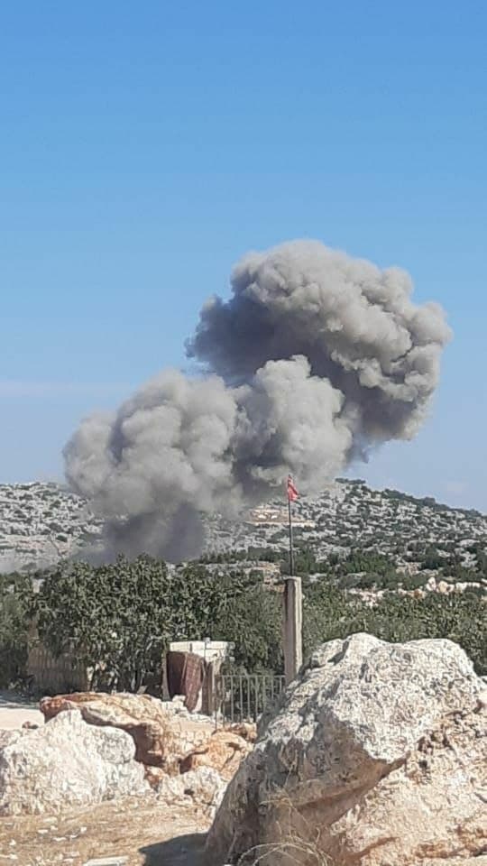 Russian Warplanes Strike Syrian Idlib Militants Closer & Closer To Turkish Military Posts (Videos)