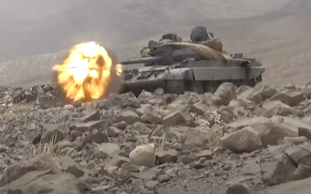 Combat Footage: Houthis Reach Ma’rib City Outskirts After Successful Large-Scale Operation