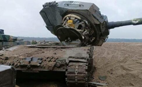 First German Leopard 2A4 Tank Destroyed By Ukrainian Soldiers