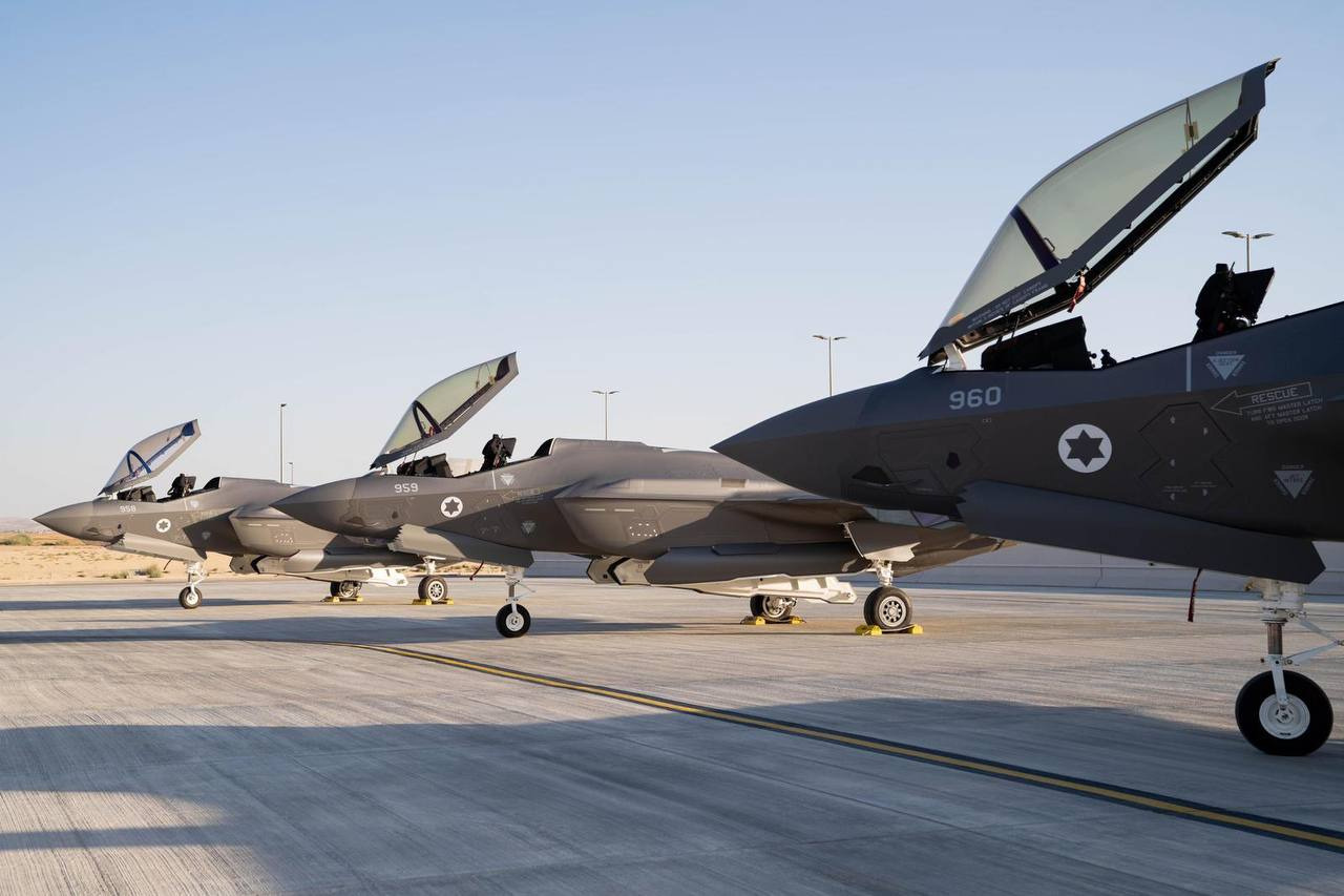Israel Receives Three New F-35 Stealth Fighter Jets From U.S. (Photos)
