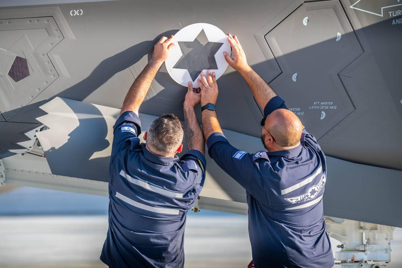 Israel Receives Three New F-35 Stealth Fighter Jets From U.S. (Photos)