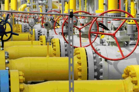 Ukraine Blackmailing Europe By Refusing To Renew Gas Shipment Deal