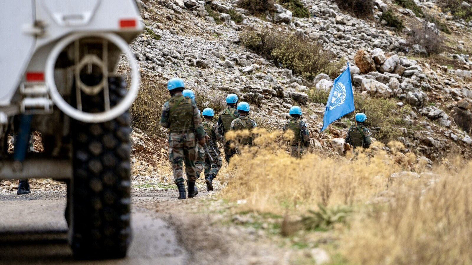 L’armée israélienne cible un véhicule des soldats de maintien de la paix de l’ONU au Sud-Liban