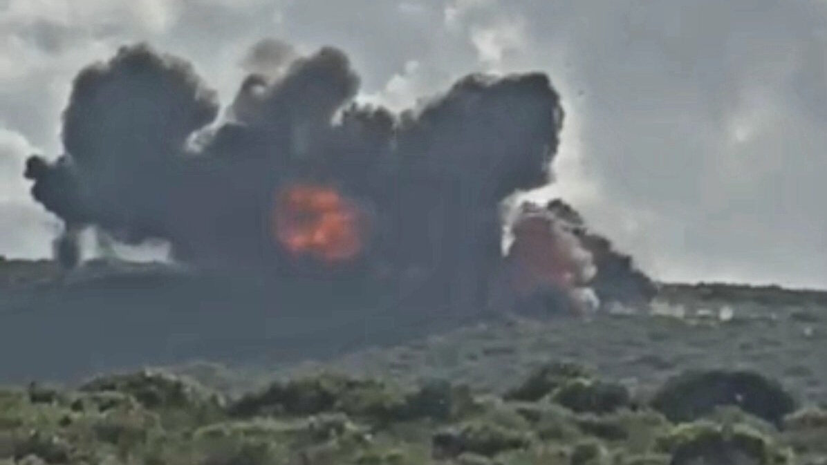 Heavy Israeli Strikes Hit Southern Lebanon After Series Of Attacks By Hezbollah (Videos)
